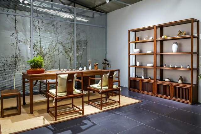 传统工艺打造现代中式家具风格